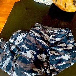 Under Armour Youth snowboard pants